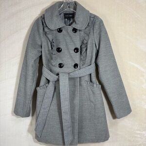 CHIME Womens Gray Double-Breasted Belted Coat W/ Ruffle Detail and Black Buttons